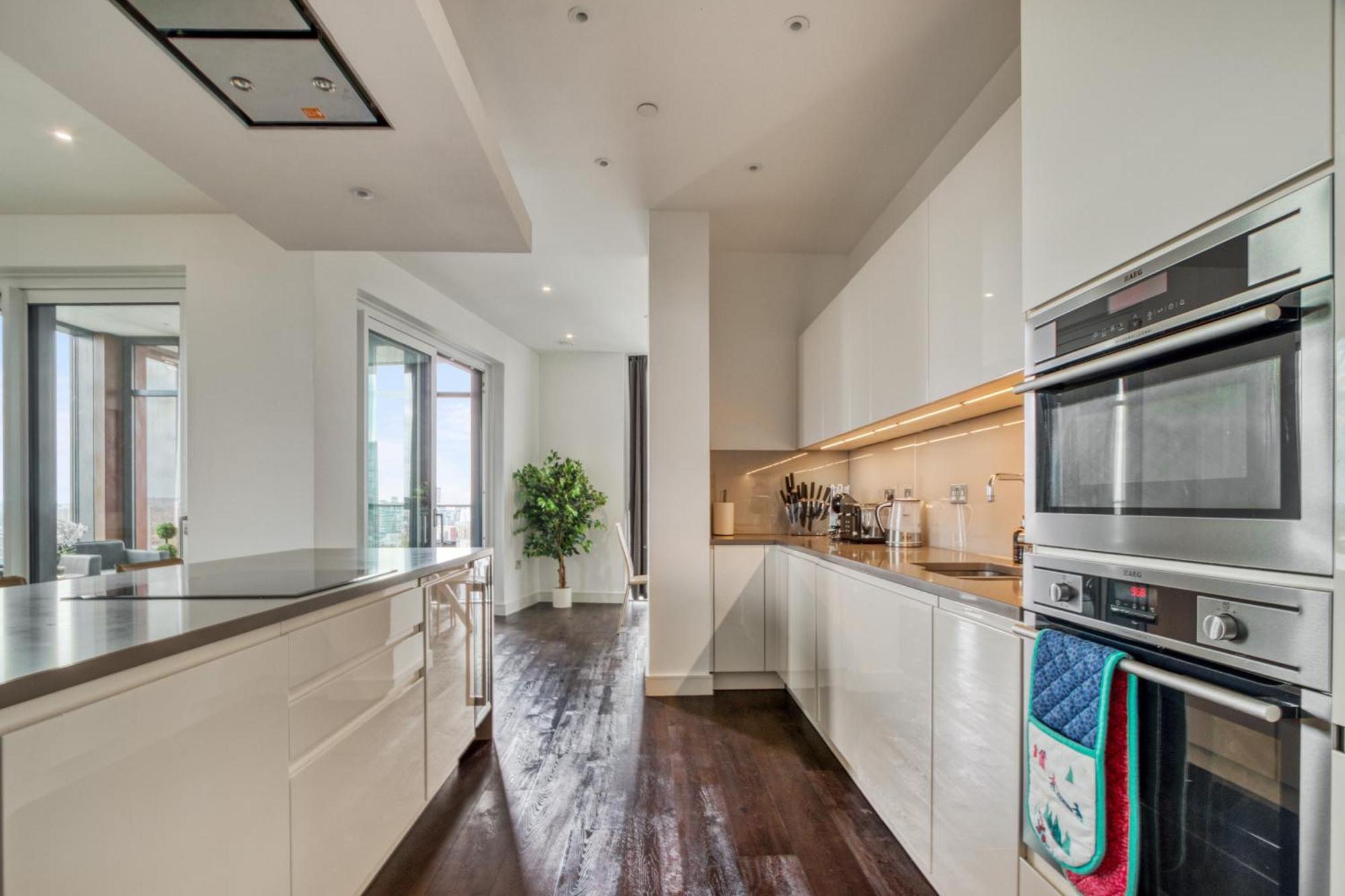 Stunning 360º View Luxurious Penthouse Leilighet London Eksteriør bilde