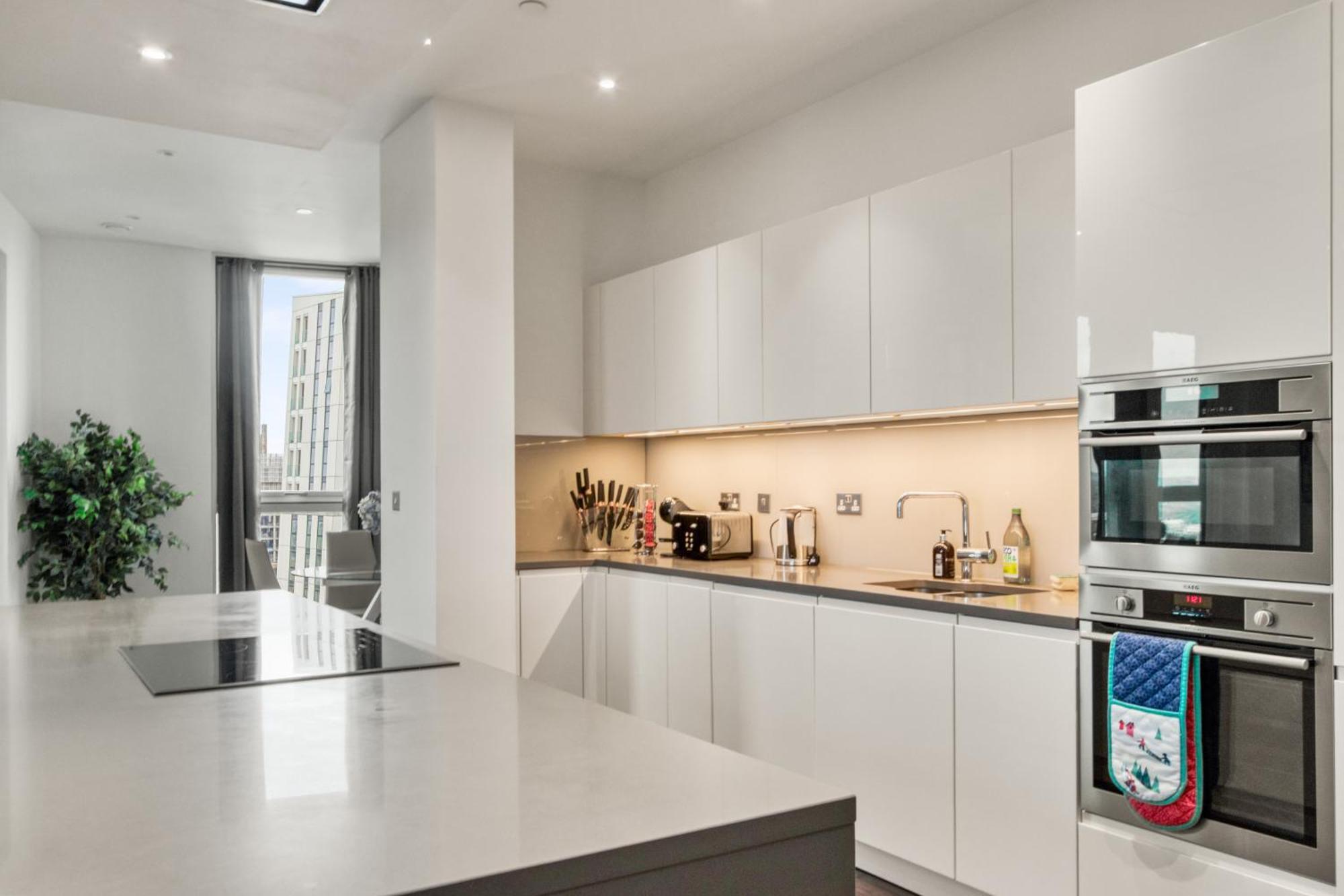 Stunning 360º View Luxurious Penthouse Leilighet London Eksteriør bilde